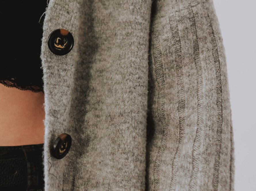 Easy style tips for effortlessly chic neutral outfits | Kynros